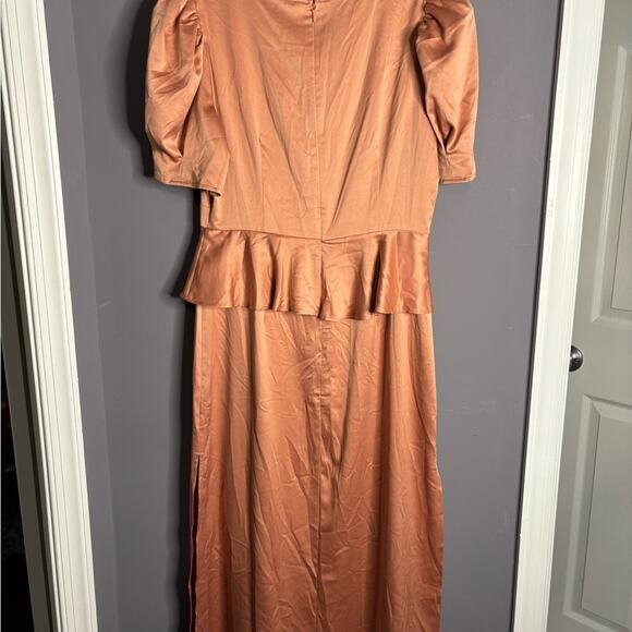 Danielle Bernstein Pink Short Puff Sleeve Midi Dress Peplum Design Size 4 - Picture 6 of 8